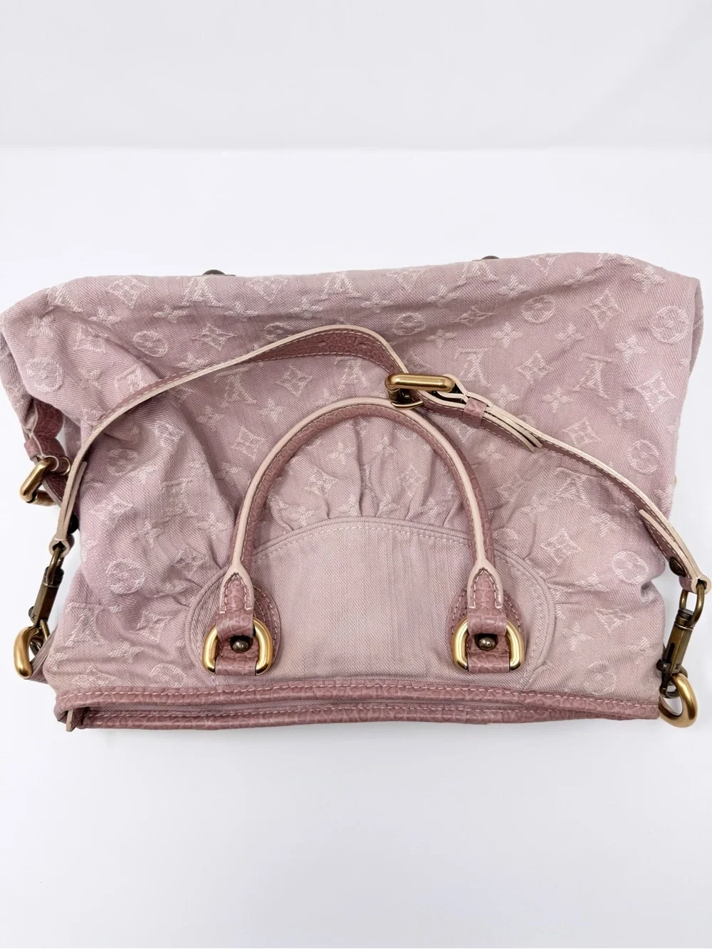 Louis Vuitton Monogram Denim Neo Cabby MM Pink M95836 Limited Edition